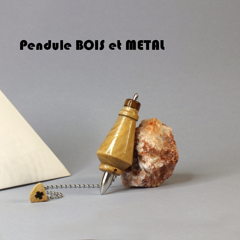 entretenir son pendule bois et métal